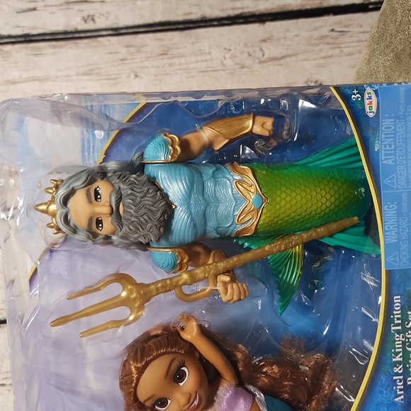 NWT The Little Mermaid Ariel and King Triton Petite Gift Set - Picture 3 of 7